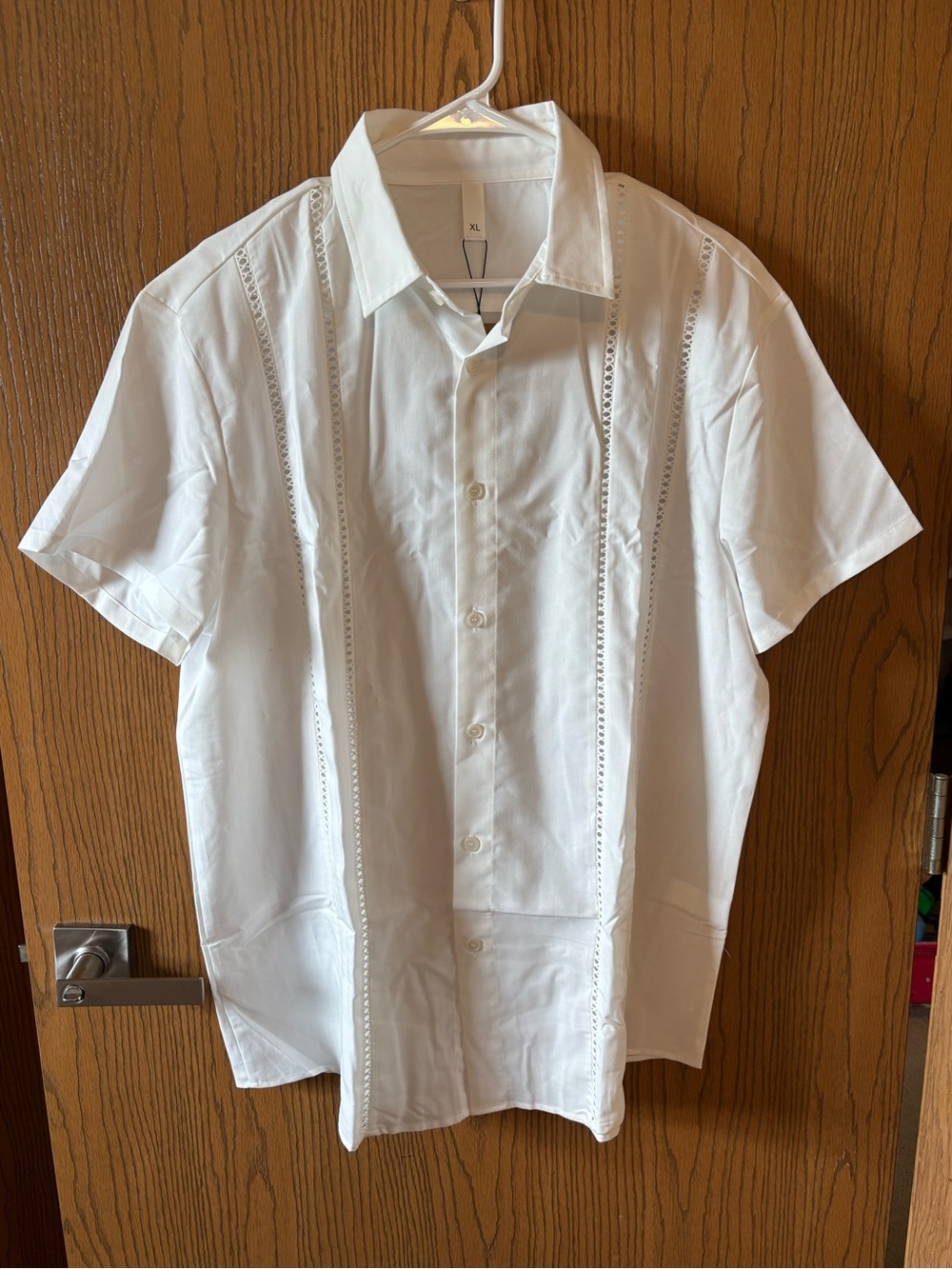 Men's White Short-Sleeve Casual Button-Down Shirt